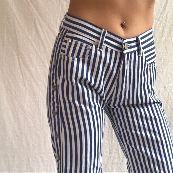 ZEE GEE WHY stripe denim size 26 snaps on side - Picture 4 of 7